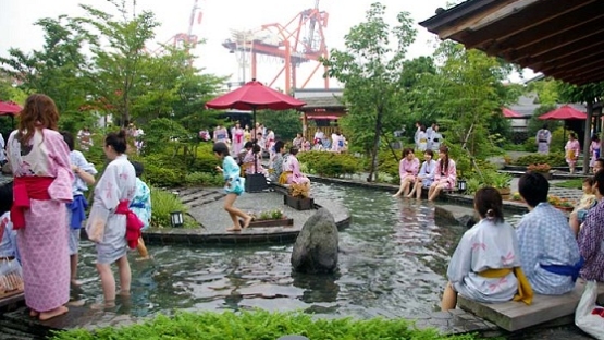 Tips Menjaga Sopan Santun Saat Berkunjung ke Penginapan Jepang